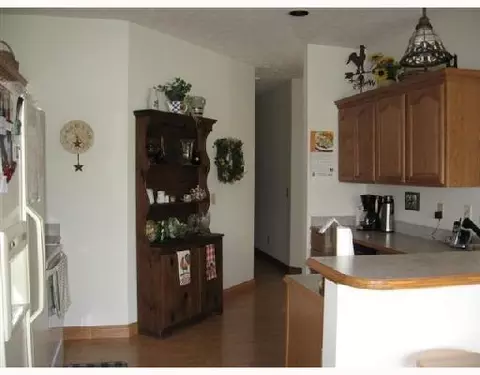 1314 Willow Chase Cir, Springfield, OH 45503 photo 5
