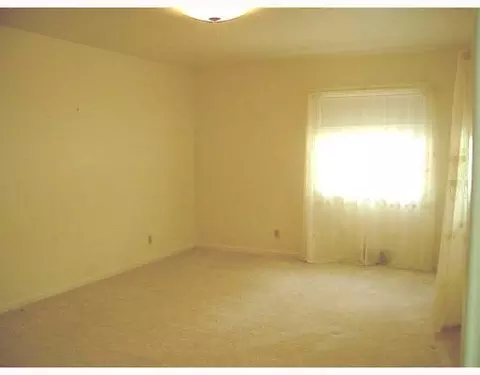 1837 Crescent, Springfield, OH 45504 photo 4