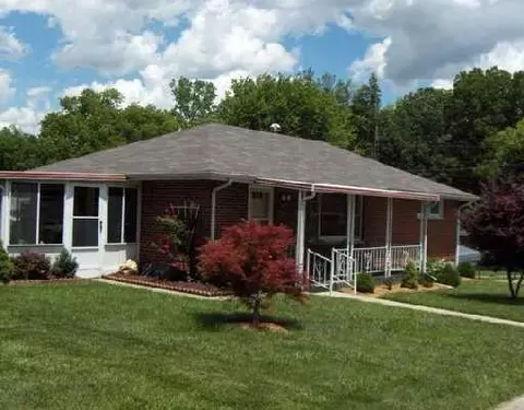 320 Floral Ave, Springfield, OH 45503 photo 2
