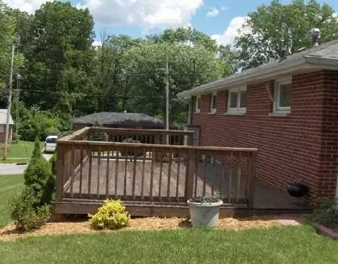 320 Floral Ave, Springfield, OH 45503 photo 4