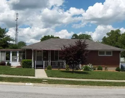 320 Floral Ave, Springfield, OH 45503 photo 1