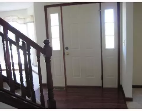 2163 Conowoods, Springfield, OH 45503 photo 2