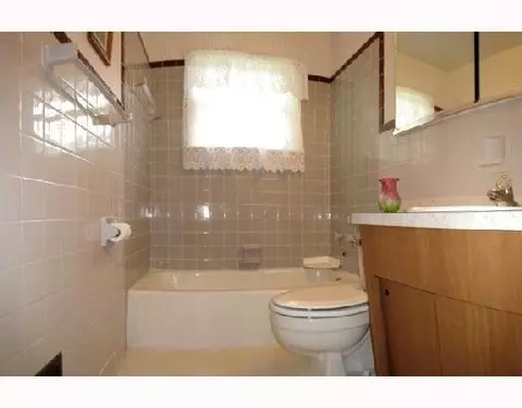 61 Hedgely Rd, Springfield, OH 45506 photo 8
