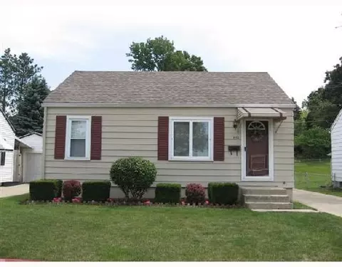 1418 Lamar Dr, Springfield, OH 45504 photo 1