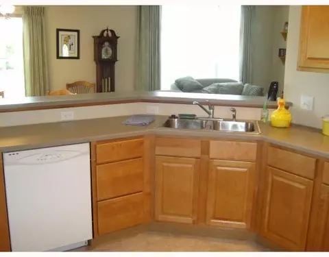 908 Fleck Ave, Celina, OH 45822 photo 8
