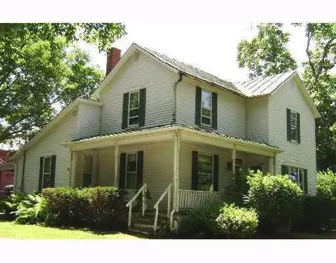 7866 Old Clifton Rd, Springfield, OH 45502 photo 2