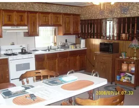 3056 Hustead, Springfield, OH 45502 photo 4