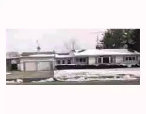 238 Greenacres, Springfield, OH 45504 photo 1