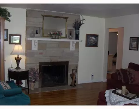 2157 W Mile Rd, Springfield, OH 45503 photo 2