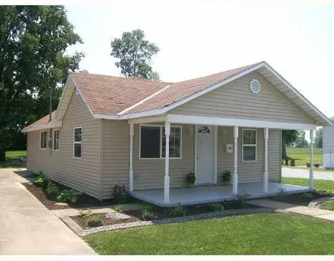 723 Dixie Ave, Troy, OH 45373 photo 1