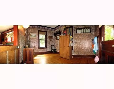 2754 N Limestone St, Springfield, OH 45503 photo 6
