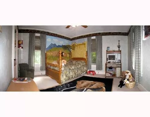2754 N Limestone St, Springfield, OH 45503 photo 8