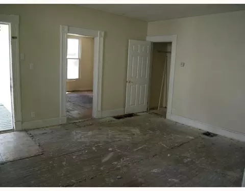 1580 Columbus Ave, Springfield, OH 45503 photo 4