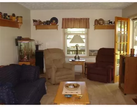 2601 Mechanicsburg Rd, Springfield, OH 45503 photo 3