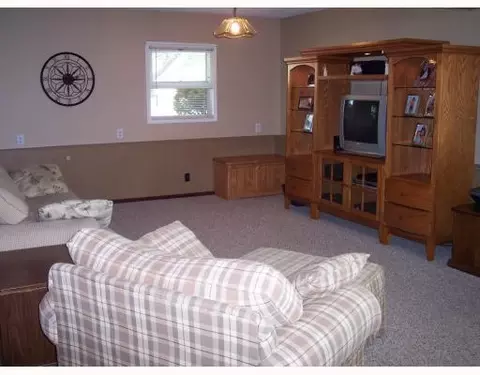 153 Margo, Celina, OH 45822 photo 4