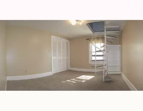 642 W Second St, Springfield, OH 45504 photo 8