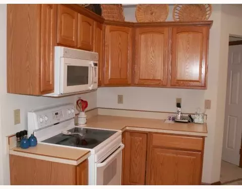 4776 Snider Rd, Fairborn, OH 45324 photo 3