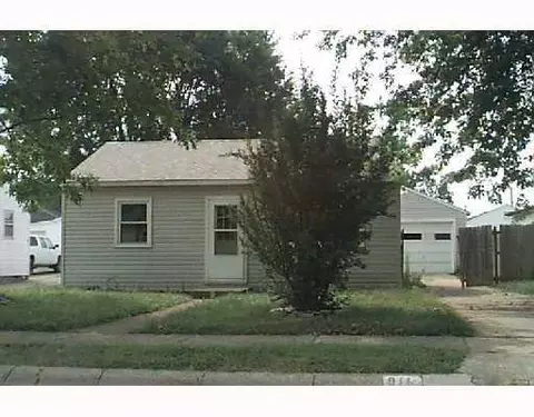 911 Mavor St, Springfield, OH 45505 photo 1