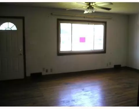 244 W John St, Springfield, OH 45506 photo 2