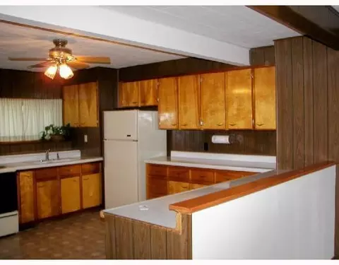 840 N Oak, Sidney, OH 45365 photo 2