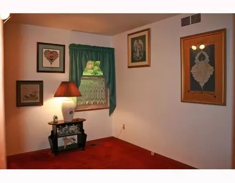 1720 E Mile, Springfield, OH 45503 photo 10