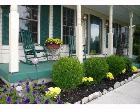 1314 Northfield Ct, Springfield, OH 45502 photo 2