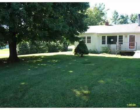1526 Uplands Dr, Springfield, OH 45506 photo 2