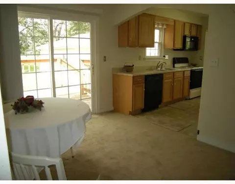 2581 Springfield-jamestown Rd, Springfield, OH 45505 photo 3