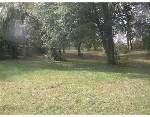 2135 E Home Rd, Springfield, OH 45503 photo 11