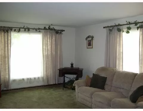 658 N Walnut St, Celina, OH 45822 photo 3