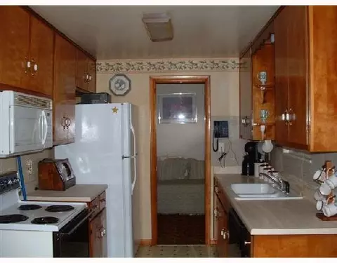 4136 Willowbrook, Springfield, OH 45503 photo 4