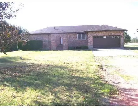 3017 Old Springfield Rd, Springfield, OH 45502 photo 1