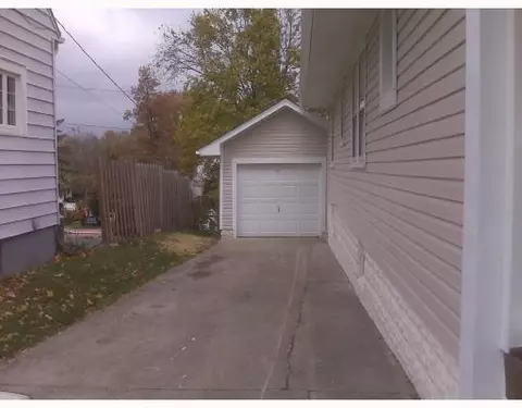 730 W Second St, Springfield, OH 45504 photo 3
