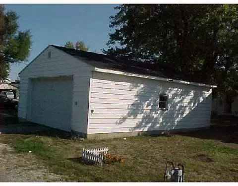 909 Murlin, Celina, OH 45822 photo 6