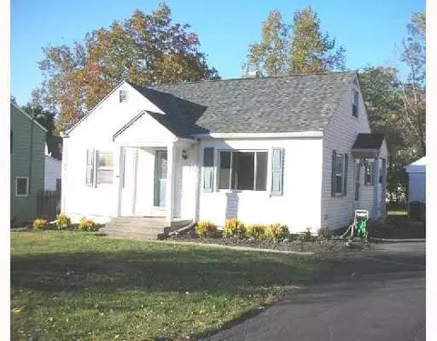 624 Harding Rd W, Springfield, OH 45504 photo 1