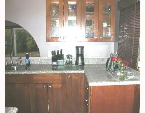 624 Harding Rd W, Springfield, OH 45504 photo 3