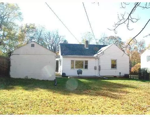 624 Harding Rd W, Springfield, OH 45504 photo 10