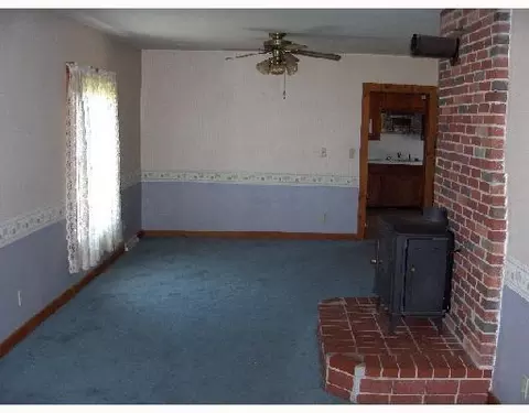 3931 Lawrenceville Dr, Springfield, OH 45504 photo 2