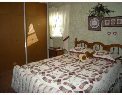 3211 Glouster St, Springfield, OH 45503 photo 9