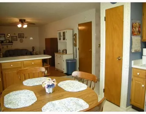 3211 Glouster St, Springfield, OH 45503 photo 7