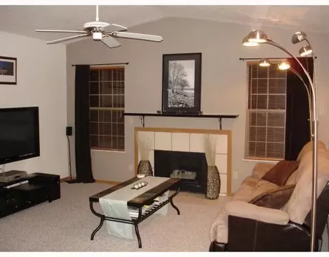 3982 Covington Dr #.., Springfield, OH 45503 photo 3