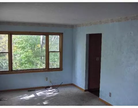 738 Rubsam St, Springfield, OH 45504 photo 3