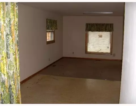 1321 N Limestone St, Springfield, OH 45504 photo 6