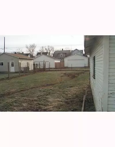 1669 Morgan St, Springfield, OH 45503 photo 7