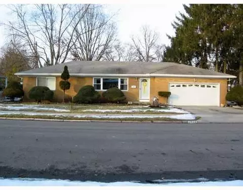 1828 W Wittenberg Blvd, Springfield, OH 45506 photo 1