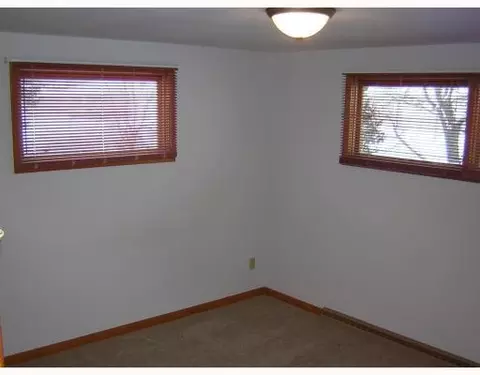 1614 Biscayne Dr, Springfield, OH 45503 photo 5