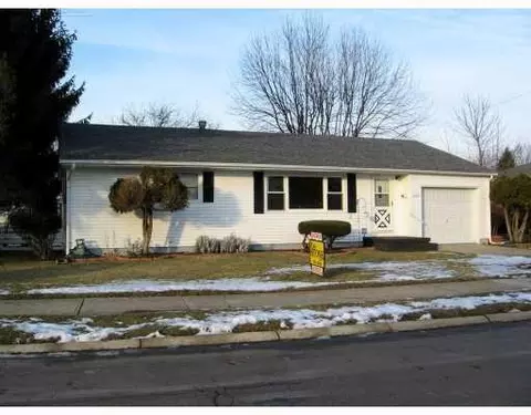 1836 W Wittenberg Blvd W, Springfield, OH 45506 photo 1