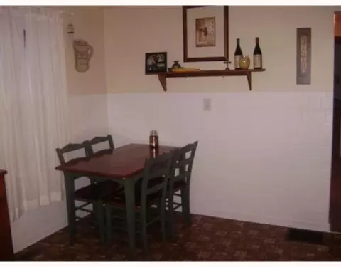 1501 Northgate, Springfield, OH 45504 photo 4