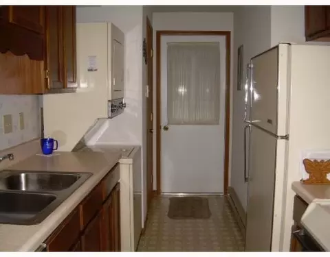 1055 Cheyenne #1055, Springfield, OH 45503 photo 3