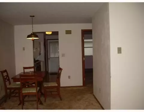1055 Cheyenne #1055, Springfield, OH 45503 photo 2
